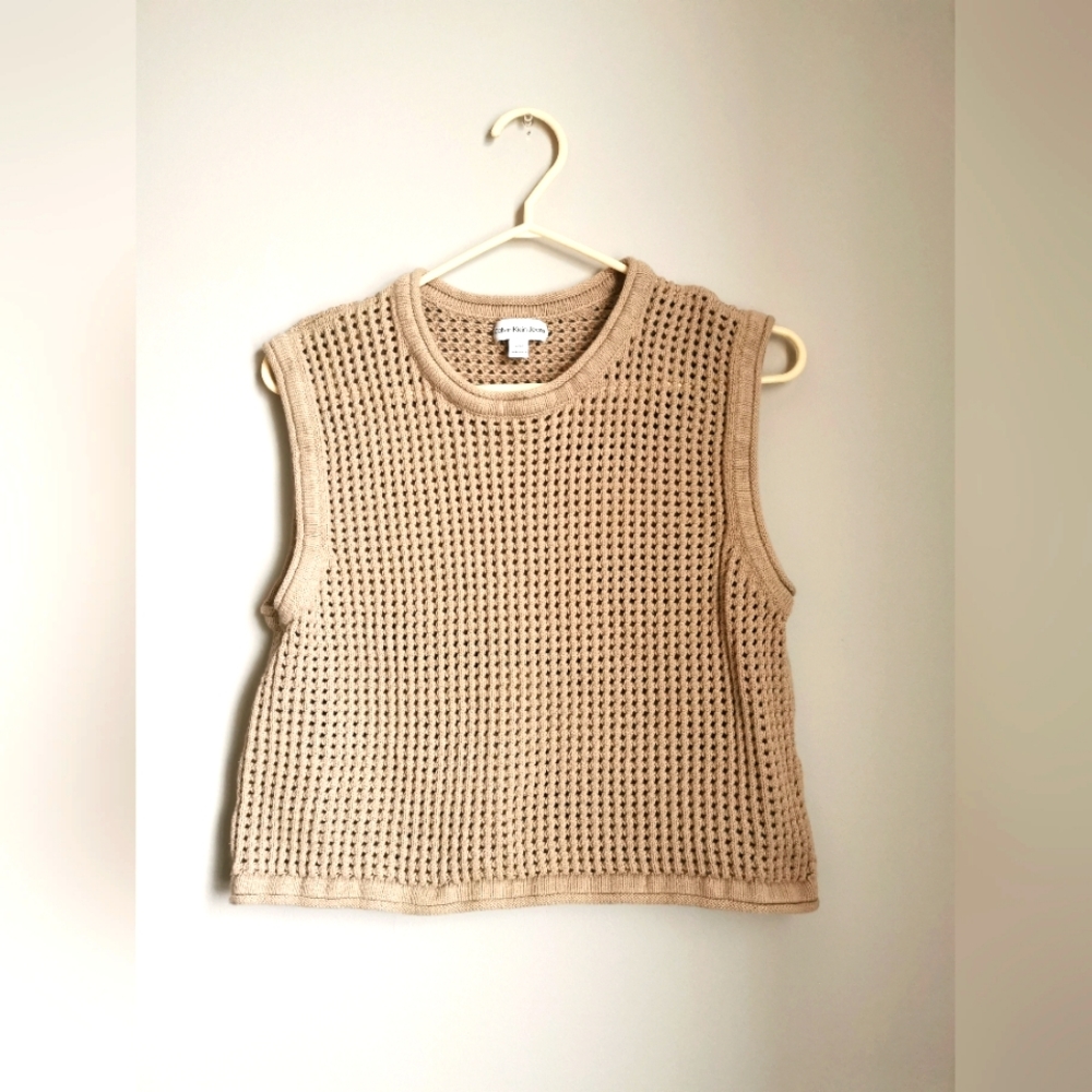 (3/$12) - Calvin Klein Knit Style Vest. Small. Tan. Round neck.